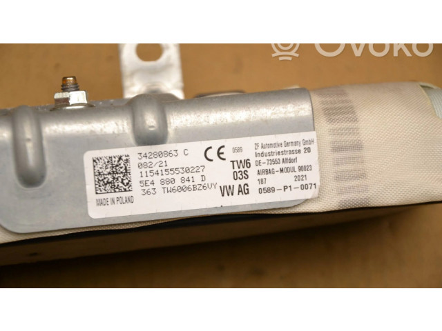 Подушка безопасности для колен 5E4880841E, 5E4880841D Skoda Octavia Mk4
