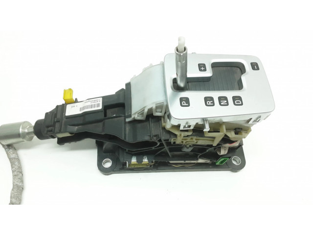 Механизм переключения передач (кулиса) (в салоне)