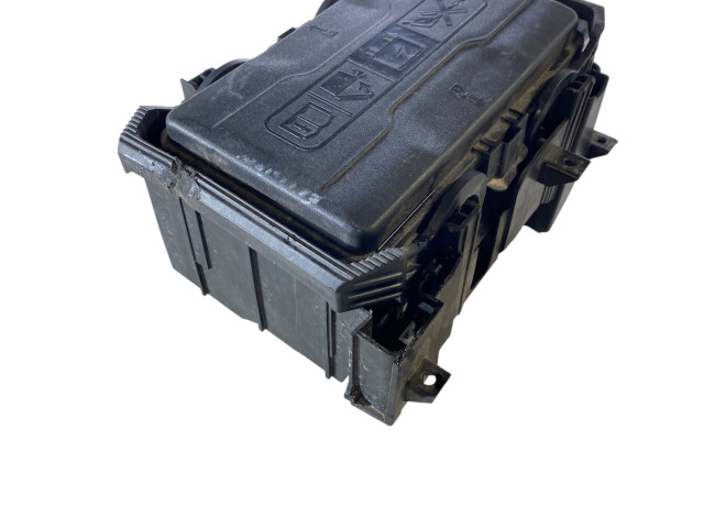 Pojistková skříňka 84137411 Buick Envision II 2022