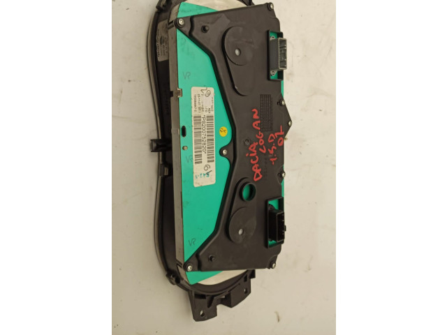 Панель приборов Dacia Logan I