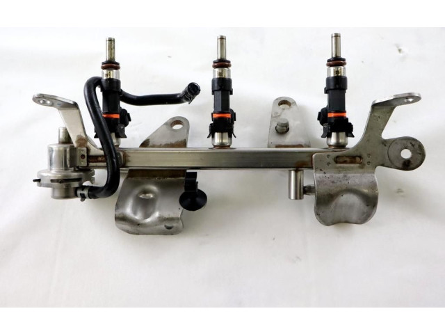 Форсунка 175201470R Dacia Sandero