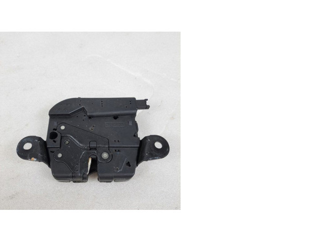 Замок задней крышки