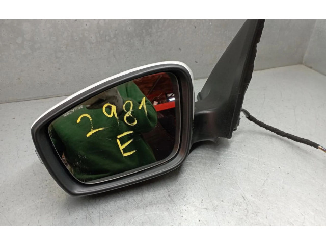 Зеркало электрическое Skoda Fabia Mk3 (NJ) 2015 - 2021 года