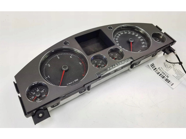 Панель приборов 3D0920885A   Volkswagen Phaeton       