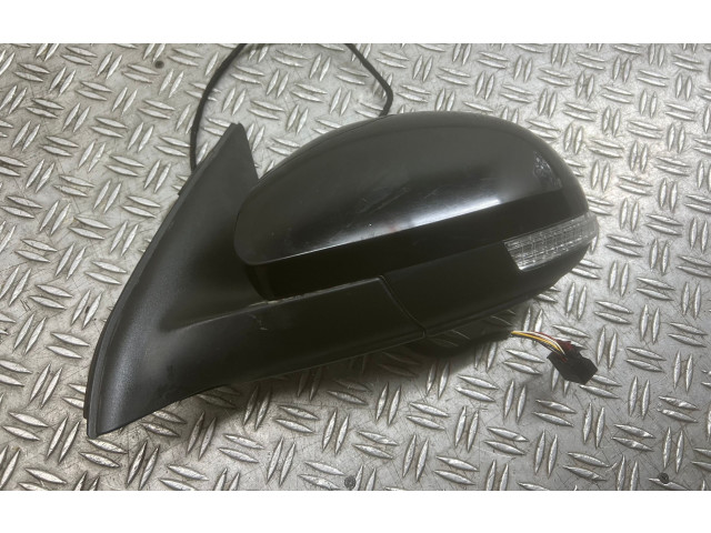 Zpětné zrcátko Volkswagen Tiguan 2010