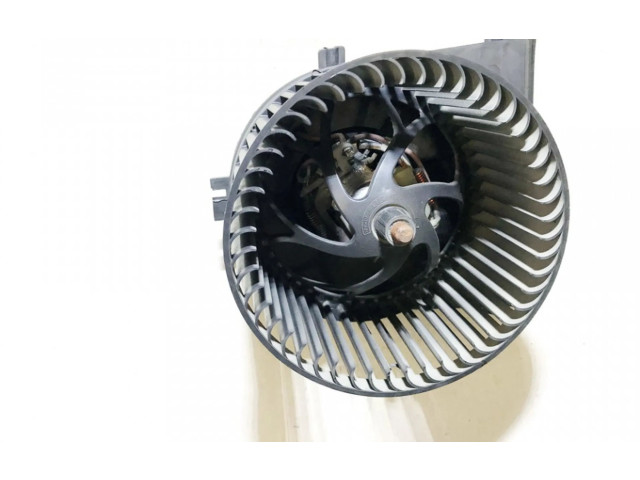 Вентилятор печки    1j1819021a   Volkswagen Bora