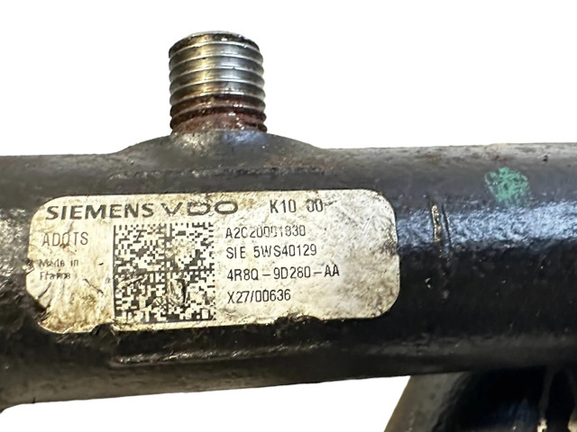 Топливная рампа 4R8Q9D280AA, 5WS40129 Jaguar S-Type 2.7