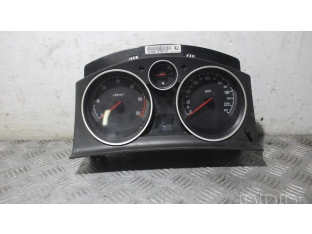 Přístrojová deska Opel Zafira B 2007 13225988