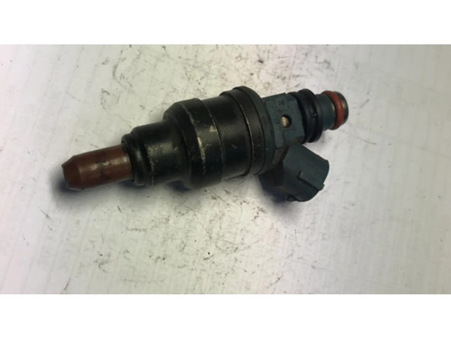 Vstřikovač INP480 Mazda 626 pro benzínový motor 2.0