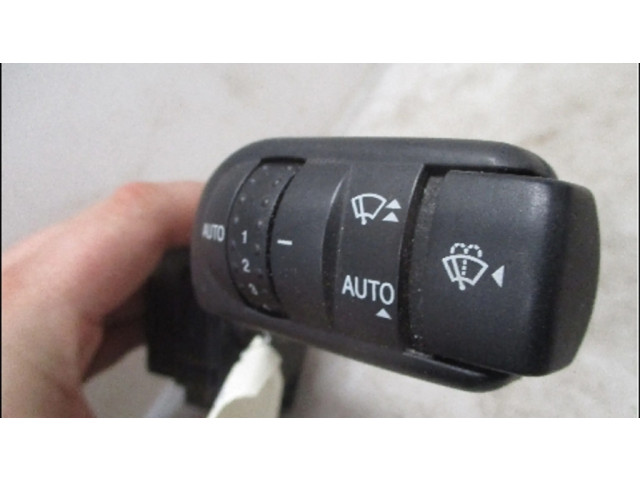 Ручка стеклоочистителей 1318862 Ford Focus C-MAX