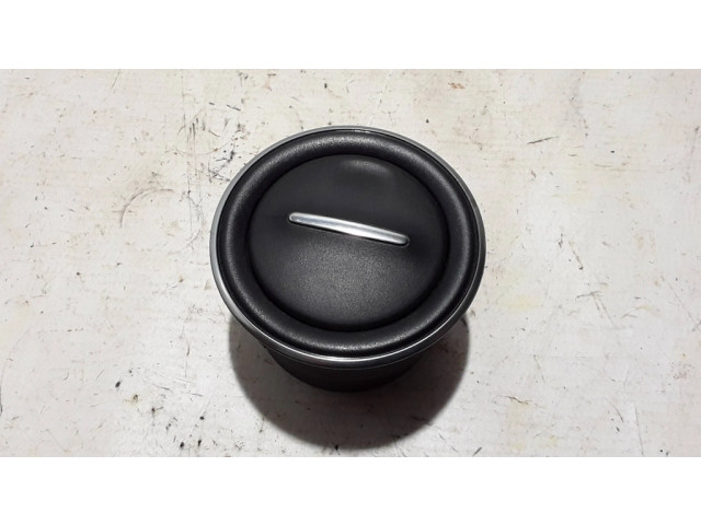 Центральная воздушная решётка