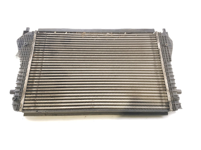 Интеркулер 1K0145803CG Audi A3 S3 8P