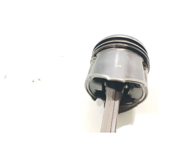 Поршень с шатуном RHF(DW10BTED4) HS2R1 Citroen C5