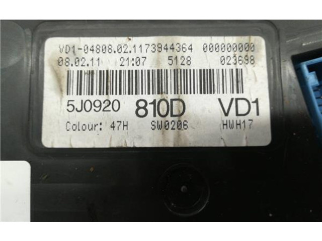 Панель приборов 5J0920810D Skoda Fabia Mk1 (6Y)