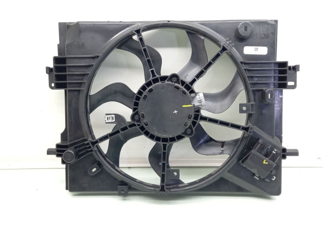 Электрический вентилятор радиаторов 214813070R, T2123600443   Dacia Sandero III   