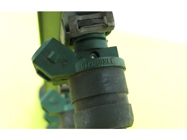 Vstřikovací lišta Volkswagen Bora AKL