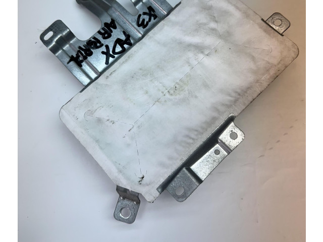 Блок подушек безопасности    BMW X3 E83