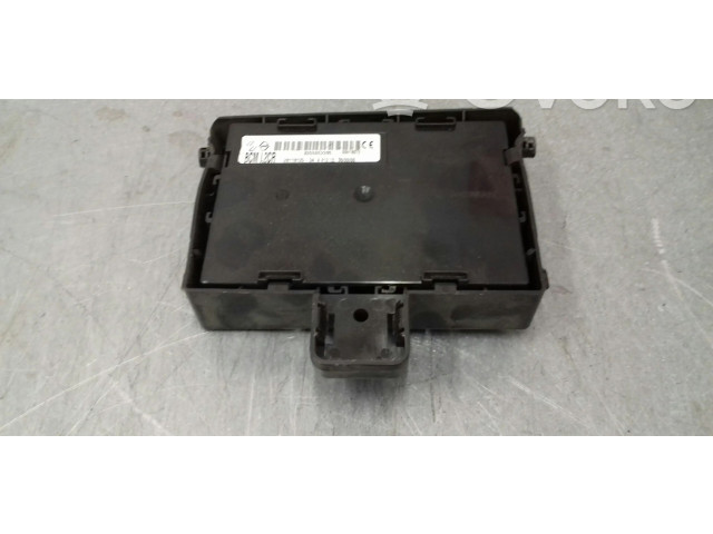 Блок комфорта 8200652285 Renault Clio II