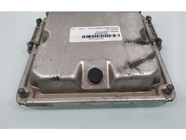 Блок управления двигателя 0281011521   Citroen Xsara