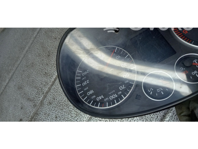 Панель приборов    Audi A3 S3 8P       