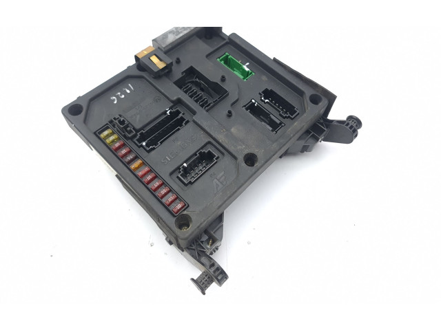 Блок предохранителей 7M0971882A Ford Galaxy