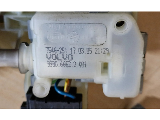 Zámek zadních dveří 30716331 Volvo V70 2005