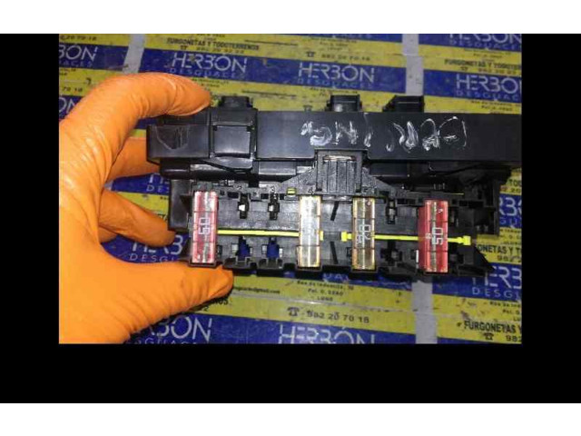 Pojistková skříňka U118470002J Citroen Berlingo 1996