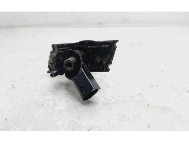 Vstřikovač 057130277AG Audi Q7 4L