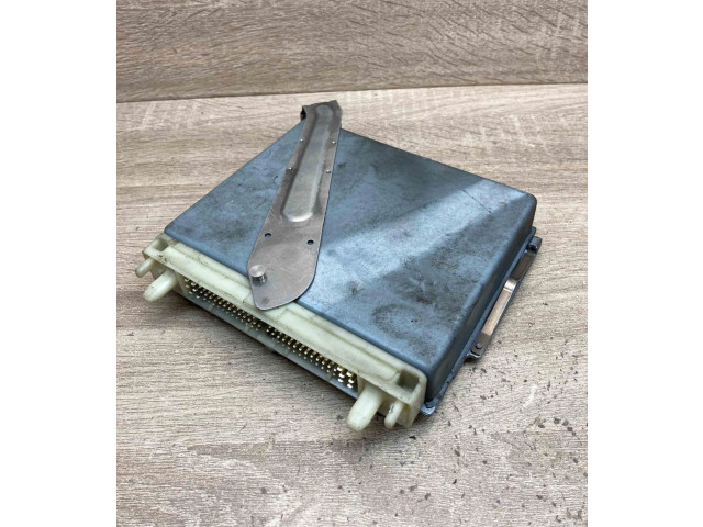 Блок управления двигателем ECU    0281001802, P09183993   Volvo S70  V70  V70 XC