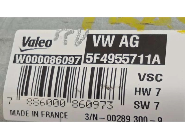 Моторчик заднего дворника 5F4955711A Skoda Fabia Mk3 (NJ)