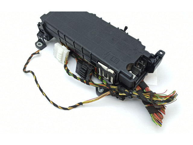 Блок предохранителей  A2465451340, A2465400040   Mercedes-Benz A W176    