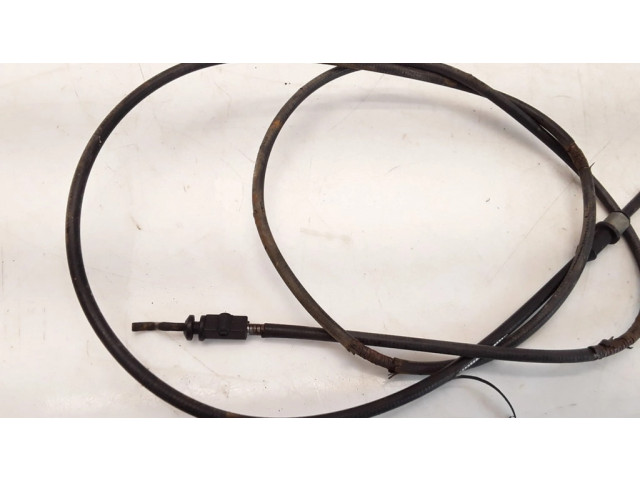 Трос замка капота двигателя