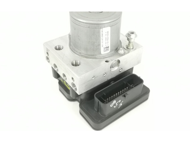 Блок АБС 1103541-00-A, 1044745-00-B Tesla Model 3 2017 - года