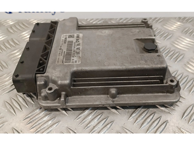 Блок управления двигателя 0281019175, EDC17C64 Skoda Rapid (NH)