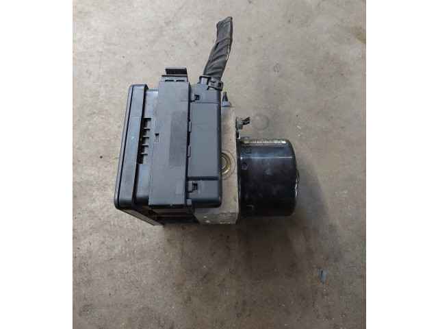 Блок АБС 1K0907379Q, 00005305F3 Volkswagen Golf Plus 2005 - 2013 года