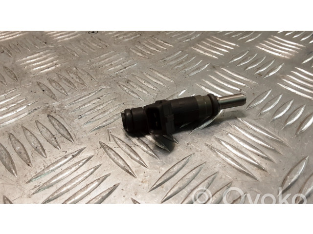 Vstřikovač 7506158   BMW 3 E46  pro benzínový motor 1.8  