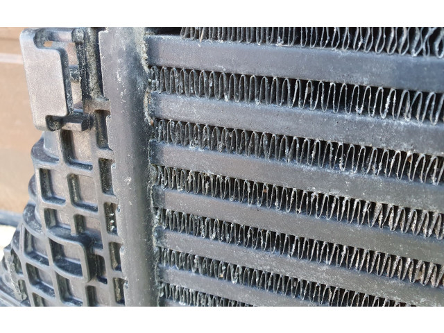 Интеркулер  4M0145804BT, JD1271007690   Audi Q8 