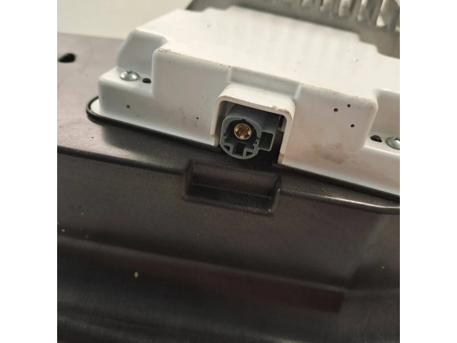 Дисплей       BMW X7 G07