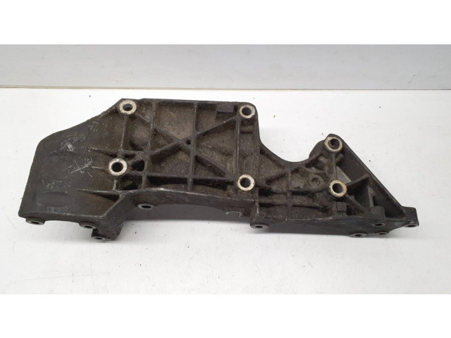 Кронштейн крепления двигателя