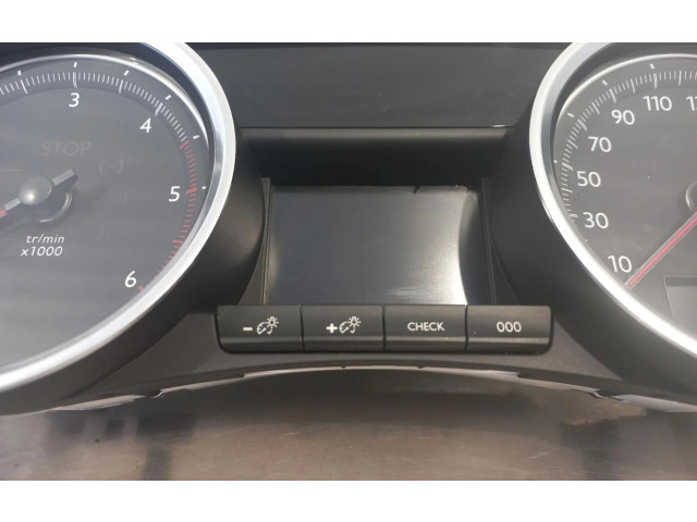 Přístrojová deska Peugeot 508 RXH 2017 9814765780