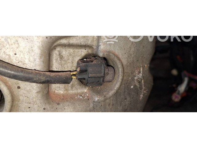 Форсунка     Subaru Outback   