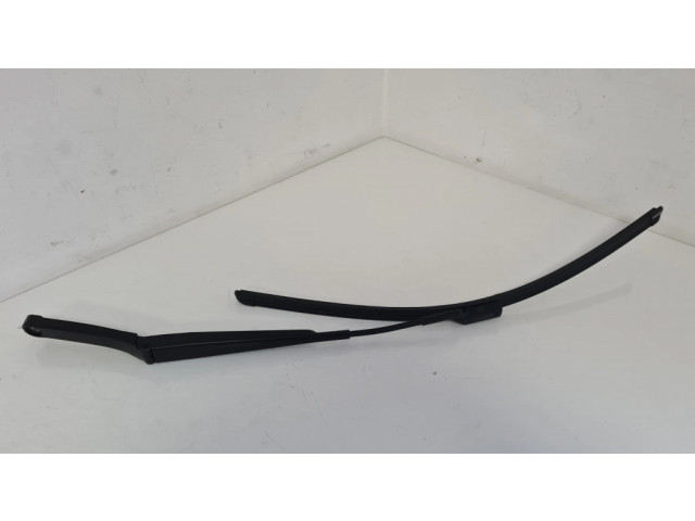 Ножка стеклоочистителей лобового стекла