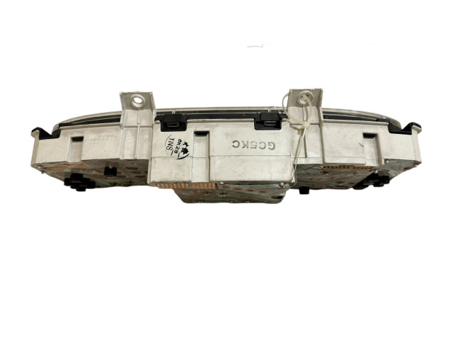 Панель приборов GC5KC Mazda 626