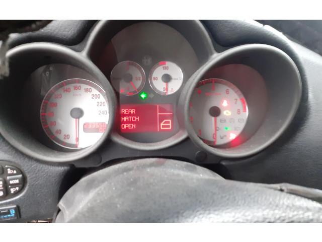 Панель приборов 156071354, 156071354   Alfa Romeo GT       
