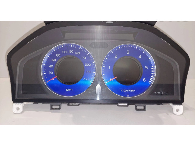 Панель приборов 36002195, 69199860U   Volvo V70       