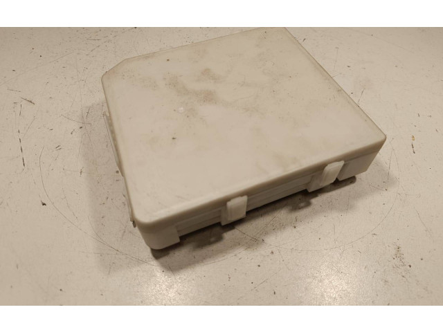 Pojistková skříňka 0005, 7F18 Nissan Navara D40 2007