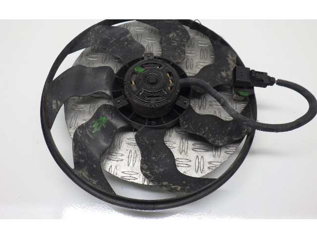 Вентилятор радиатора 3J163214 KIA Ceed