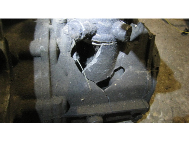 Другая часть коробки передач