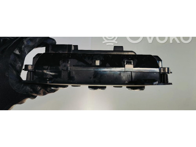 Блок управления климат-контролем    KIA Sorento