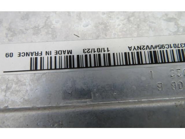 Интеркулер P32249909 Volvo XC40